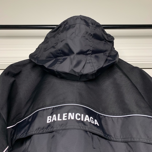 Balenciaga 80s Logo Black Windbreaker Nylon Jacket - Picture 5 of 16
